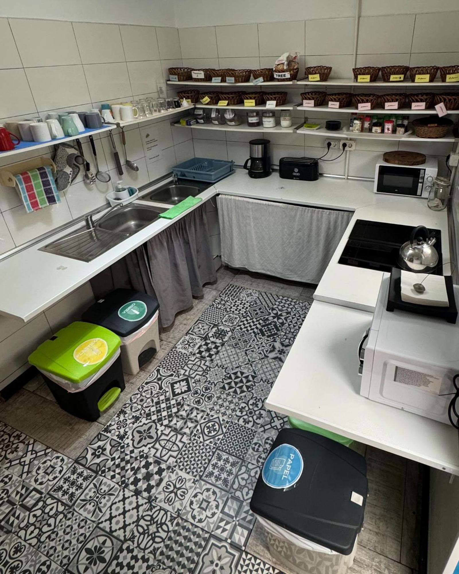 Tenerife Experience Hostel Santa Cruz de Tenerife Bagian luar foto